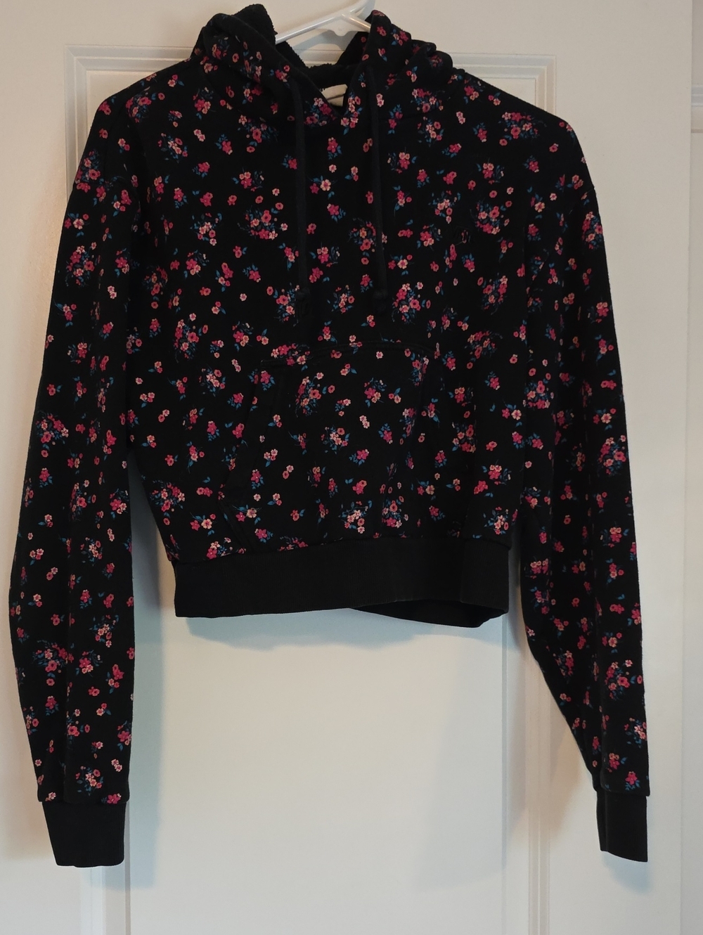 Black And Floral Cropped Hoodie Size XS